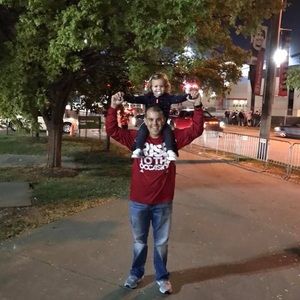 Meet your Posher, Corey